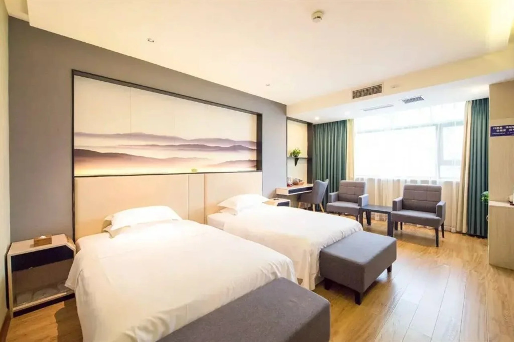 Jinhai Yujiang Hotel