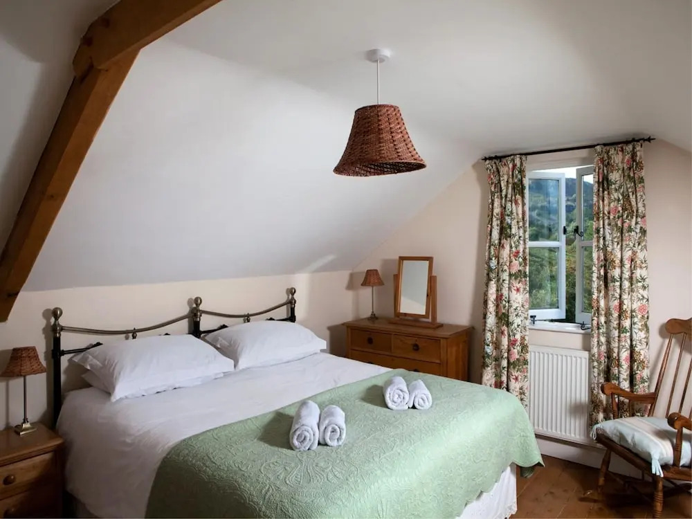 Luxurious Holiday Home in Crickhowell Garden
