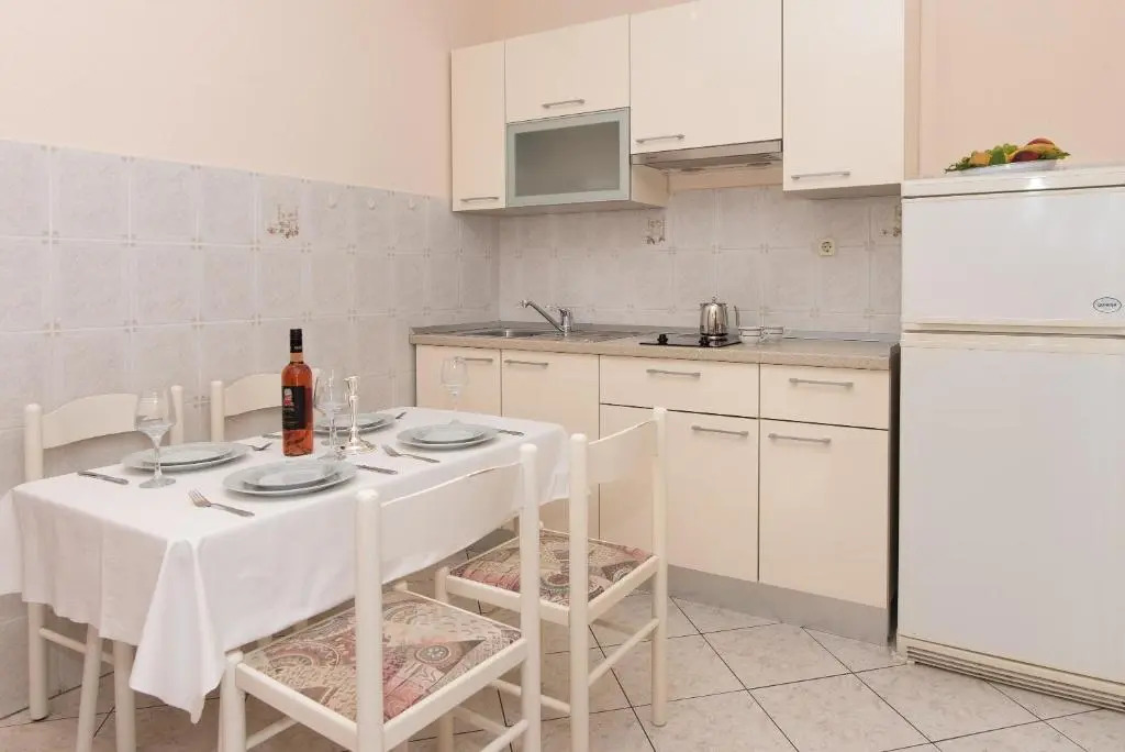 Topic Apartments