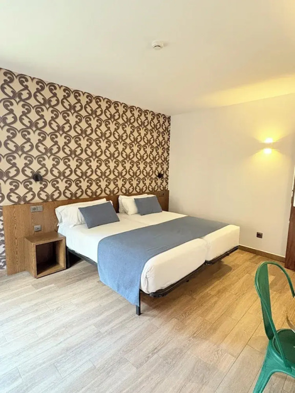 León Center Rooms