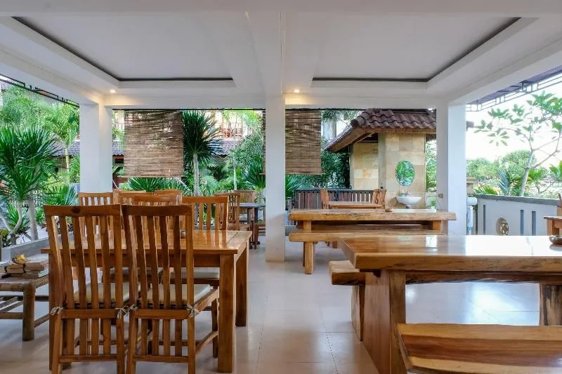OYO 953 Family Beach Hotel
