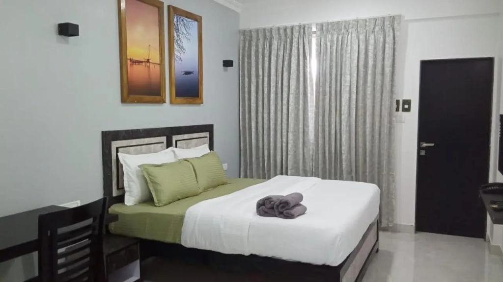 Henmil Hotel