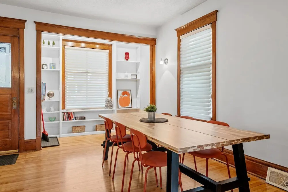 Sheridan Cottage (No Front Desk)