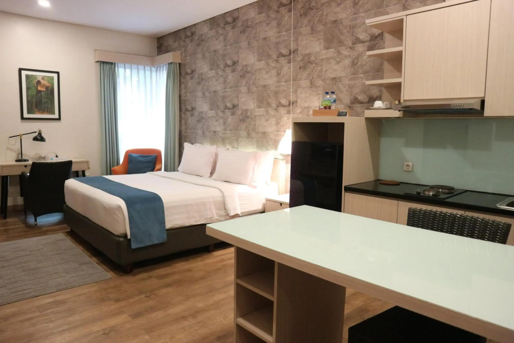 Treehouse Suites at Kuningan - Boutique Serviced Apartment