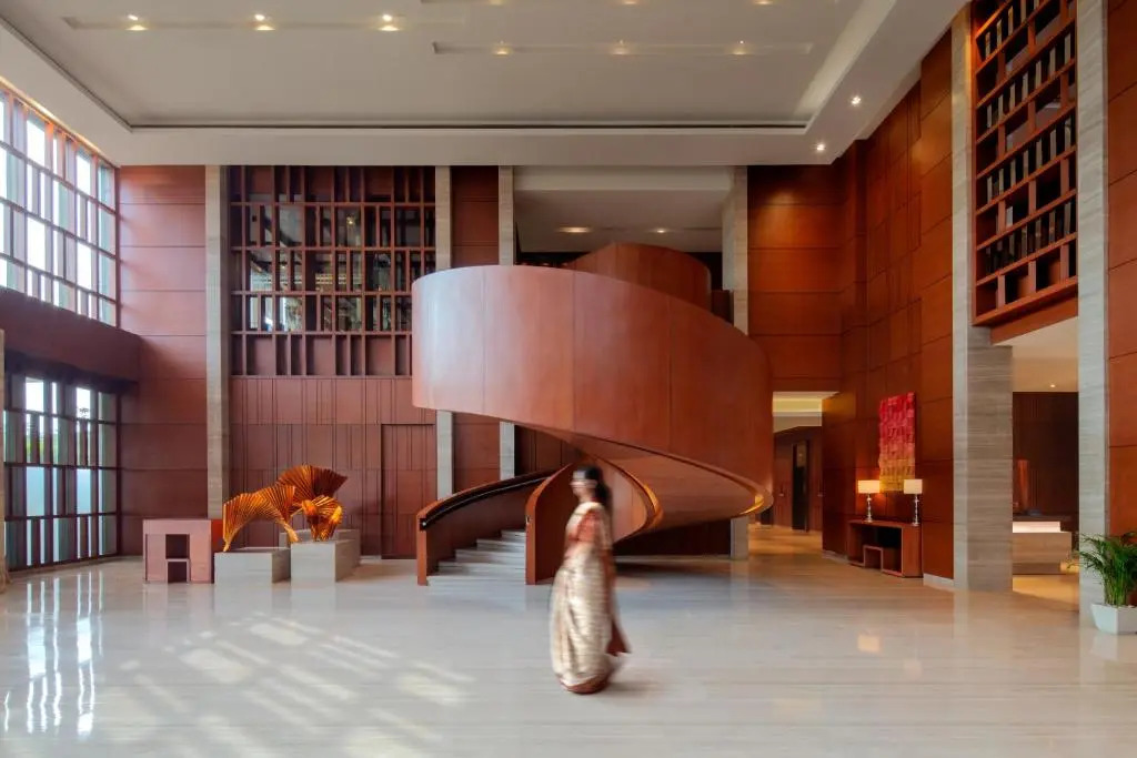 Hyatt Regency Chandigarh, Elante Mall