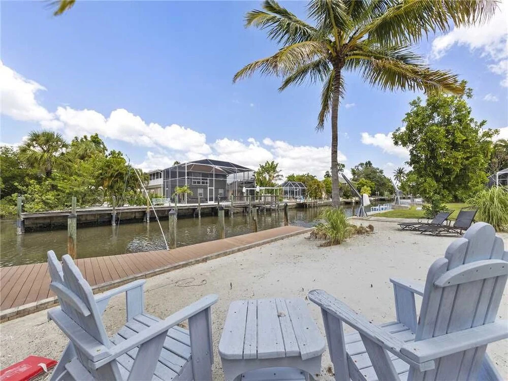 Egret Beach House - Two Bedroom Home