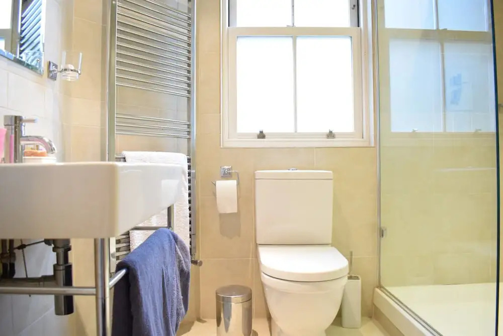 4 Bedroom Family House in Shepherd's Bush
