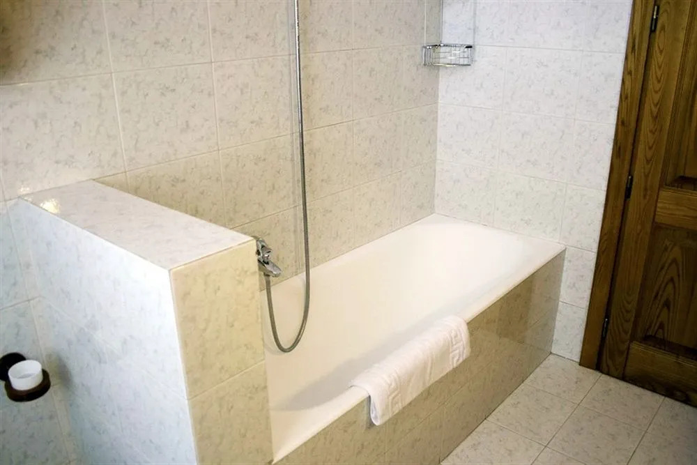 Mr. Rome Guest House