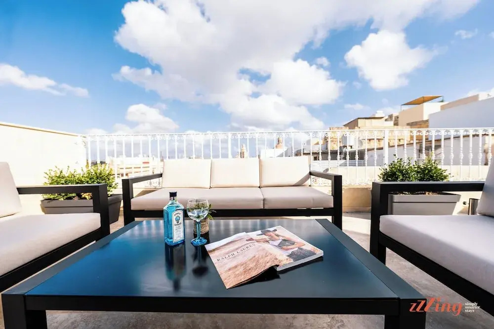 The Florian Boutique Guesthouse by Zzzing