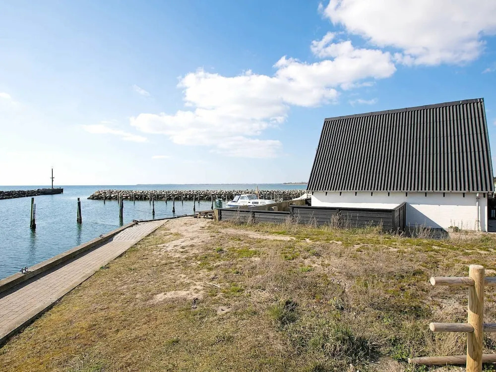 Gorgeous Holiday Home in Zealand on Beach