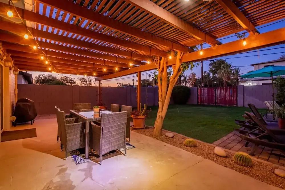 Sunset ASU Private Pool Updated Kitchen Baths