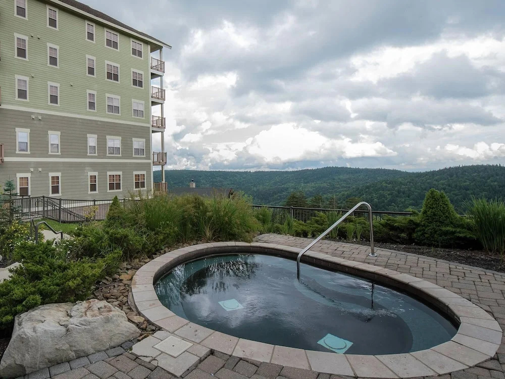 1 Br: Soaring Eagle 109