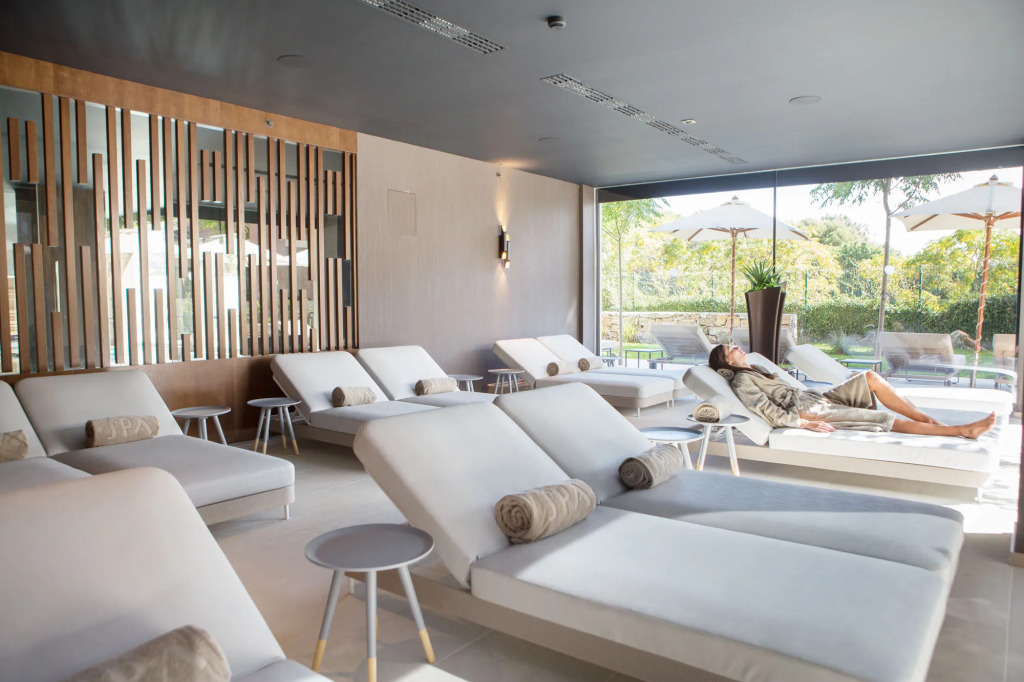 The Oasis by Don Carlos Resort