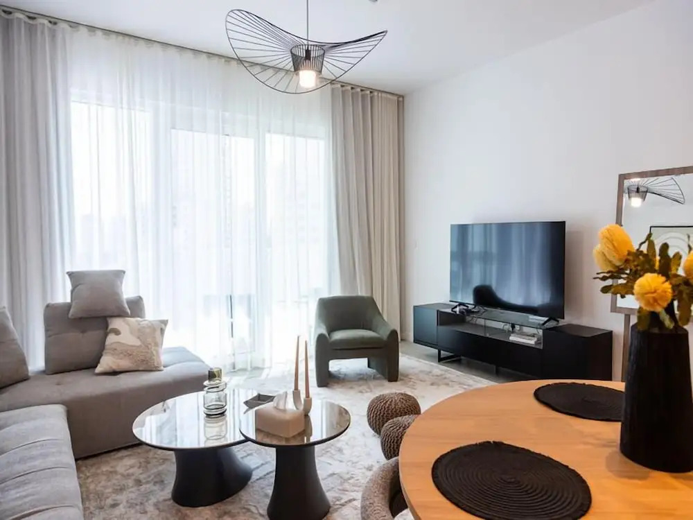 Luxurious 1BR Oasis Panoramic Views