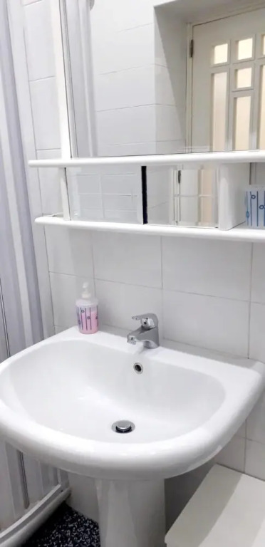 Apartment With 2 Bedrooms in Napoli, With Wifi Near the Beach