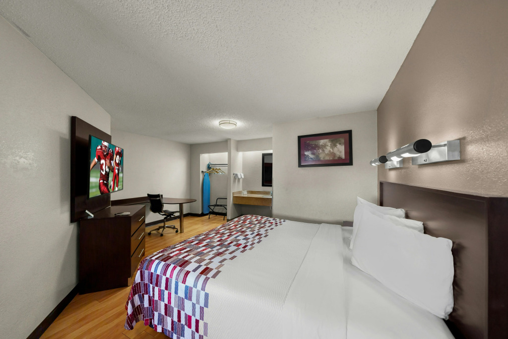 Red Roof Inn Dallas - DFW Airport North