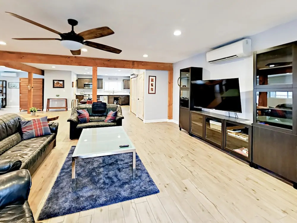 Dynasty - 4 Br Home