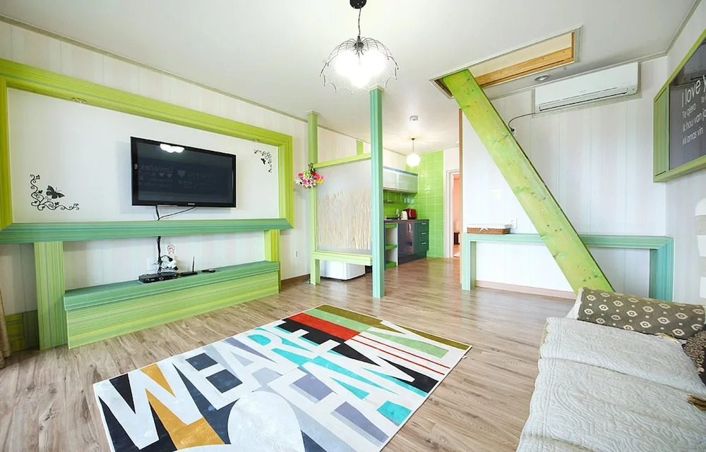 Gangneung Rose Pension