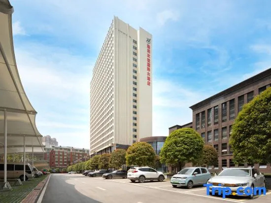 Longhui Friendship International Hotel