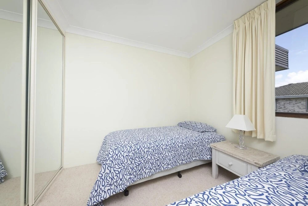 Lakeshore Lodge unit 11