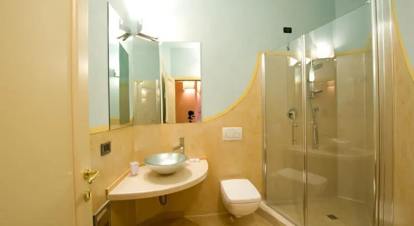 Piazza Azuni 18 Guest House