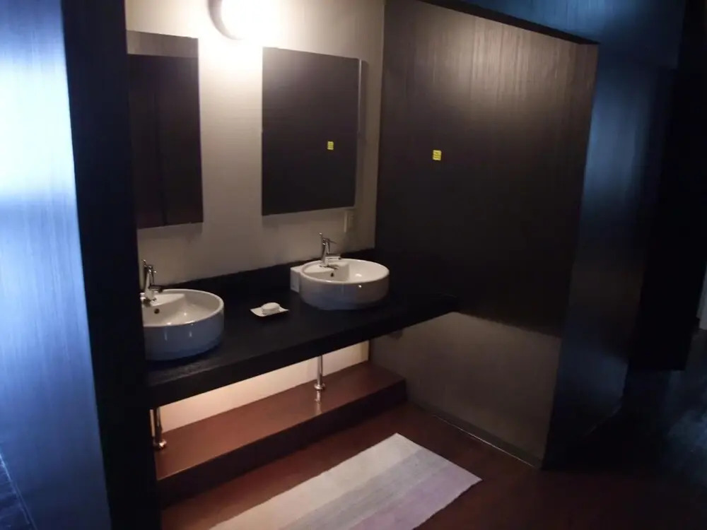 International Guesthouse Azure Narita