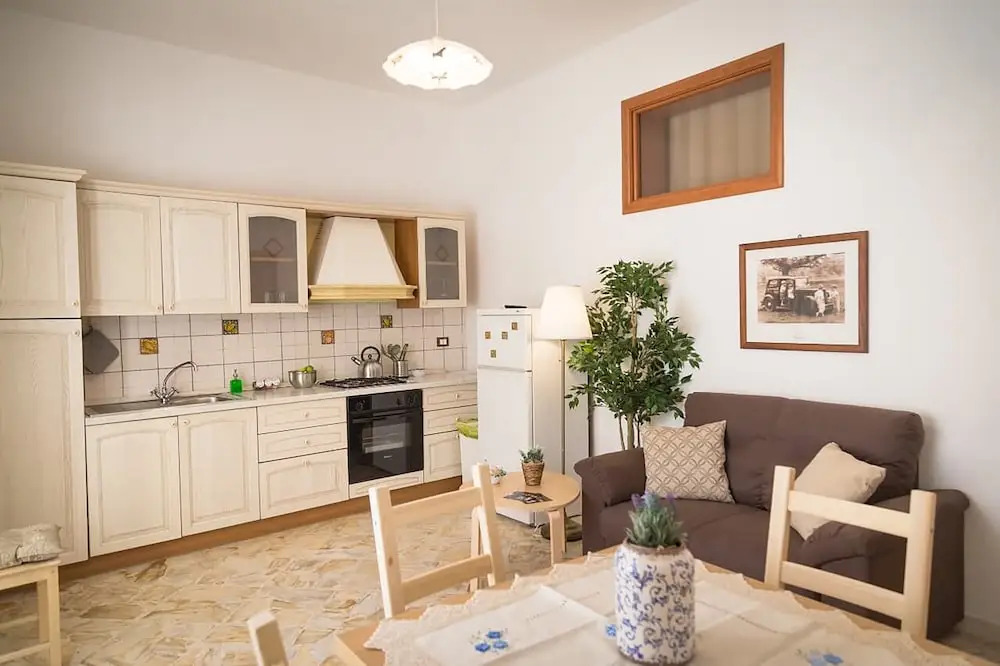 Casa Siciliana da 16 a 18