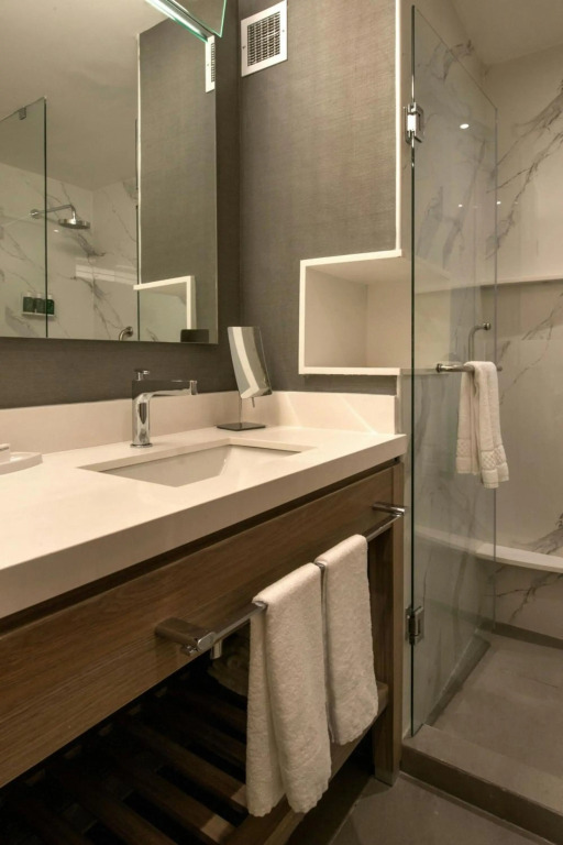 Courtyard by Marriott San Luis Potosi, Los Lagos