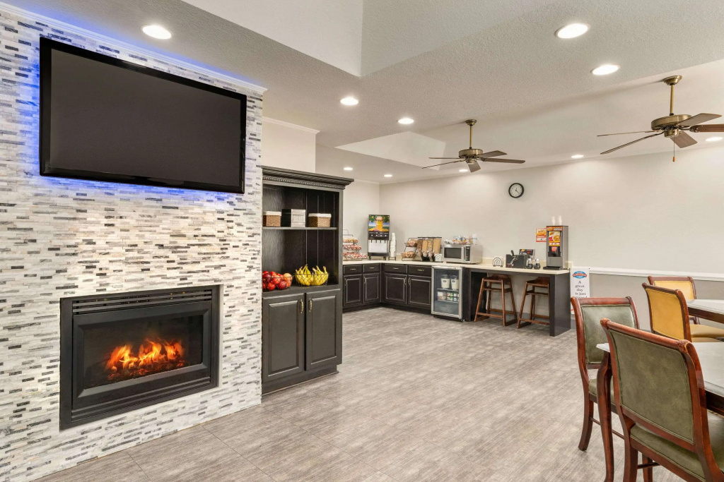 Baymont by Wyndham Henderson Oxford
