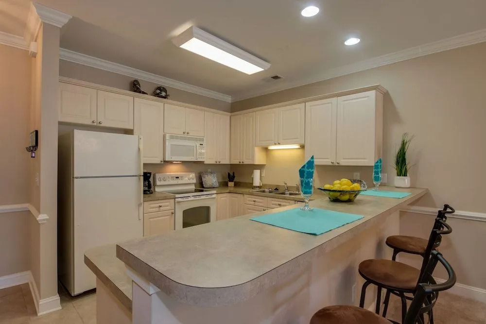 4851 Luster Leaf Circle Magnolia Pointe 202 by RedAwning