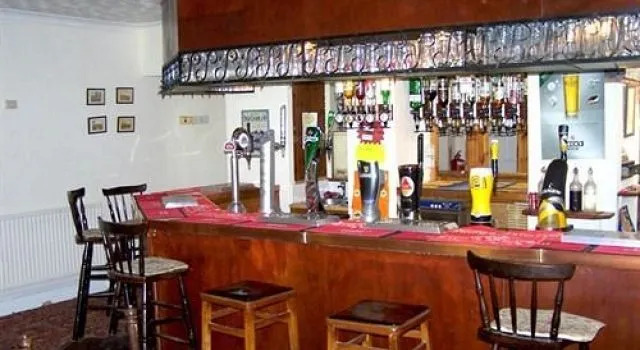 Lanarth Hotel and Caravan Park