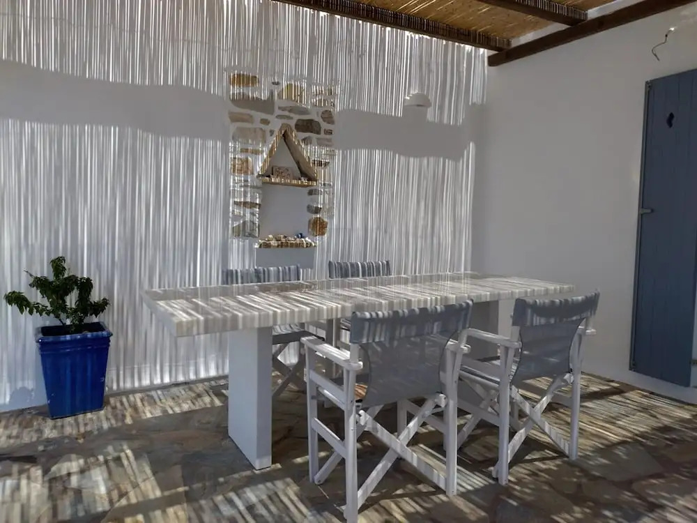 Seaside Villa- Island Living Paros-