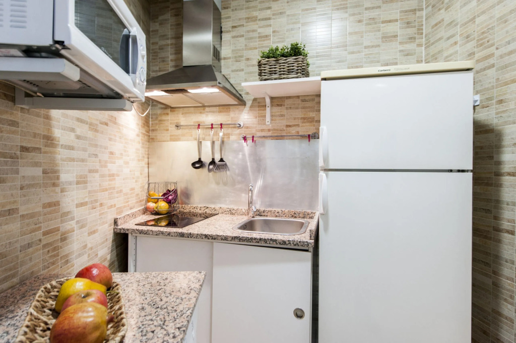 Apartamento con Estilo en Madrid de los Austrias -Tradición Renovada