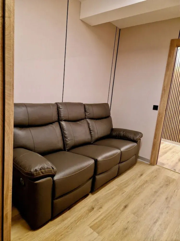 Velvet Hostel Business