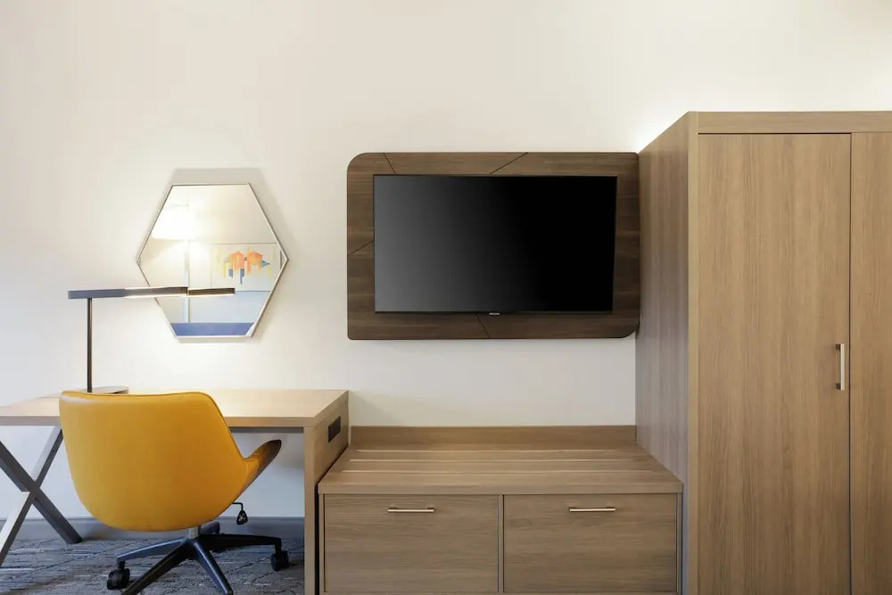 Holiday Inn Express Knoxville Downtown by IHG