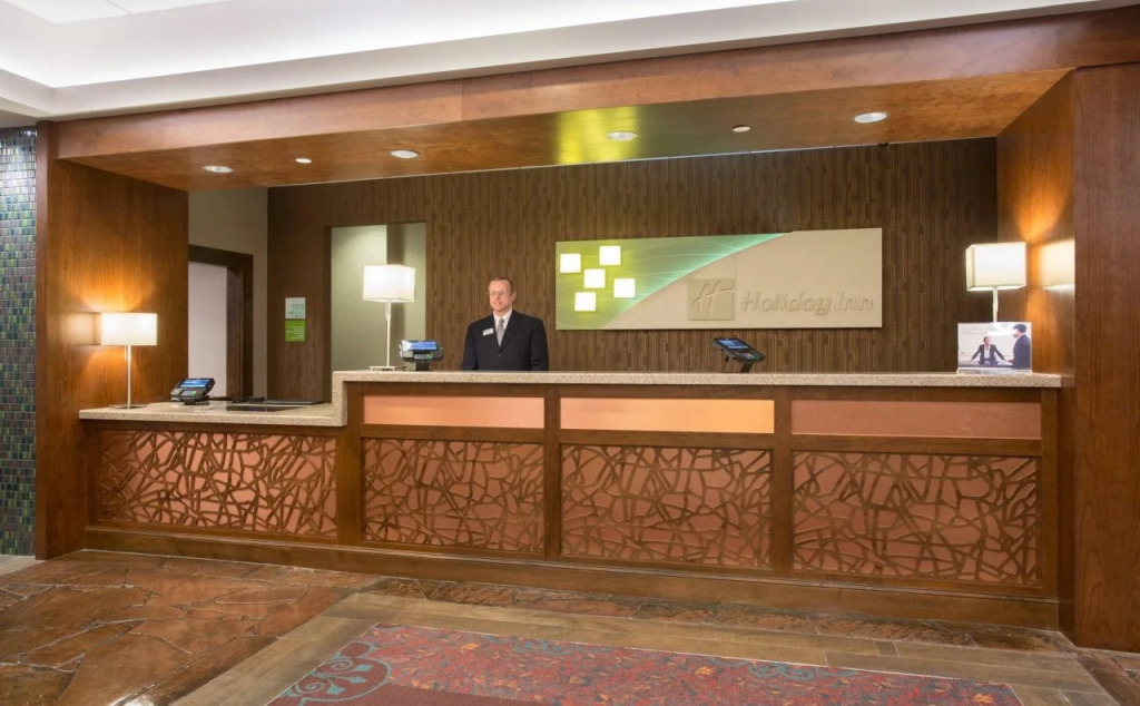 DoubleTree by Hilton Denver Cherry Creek, CO