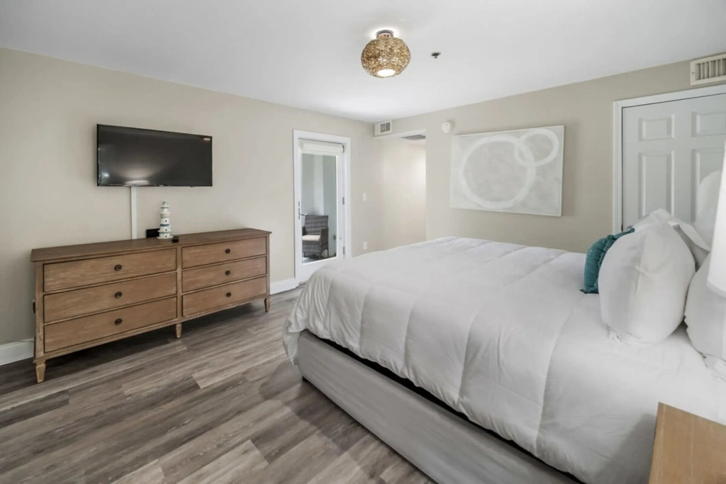 Gorgeous 1st Floor Condo at The Cay w/ Shared Pool