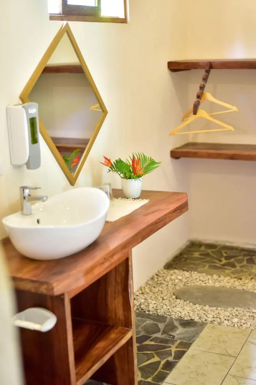Tarcoles Birding Lodge