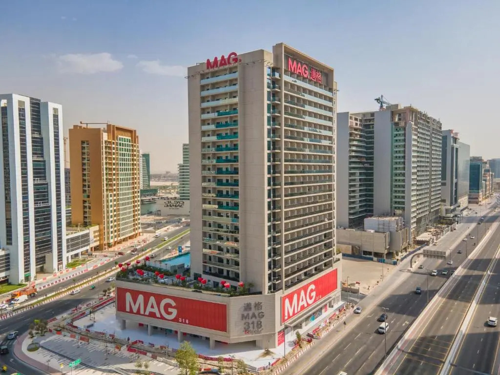 Residences by The Luxe Manor - Business Bay