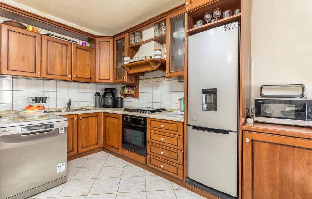 Awesome Home in Vodnjan With Wifi and 2 Bedrooms