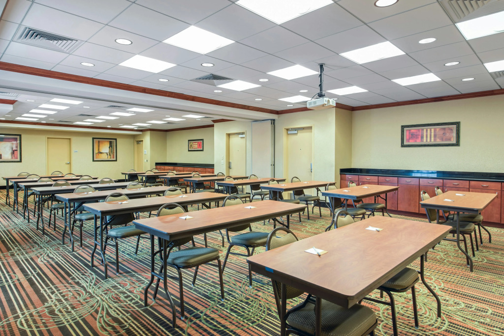 Hampton Inn & Suites Arcata