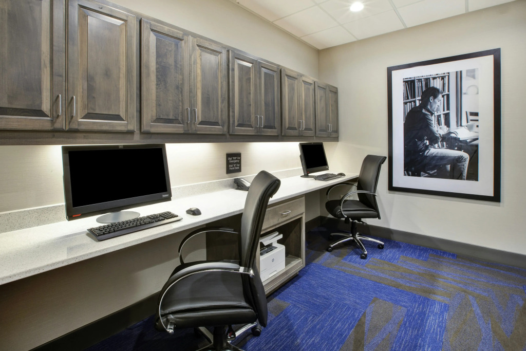 Hampton Inn & Suites By Hilton, Southwest Sioux Falls