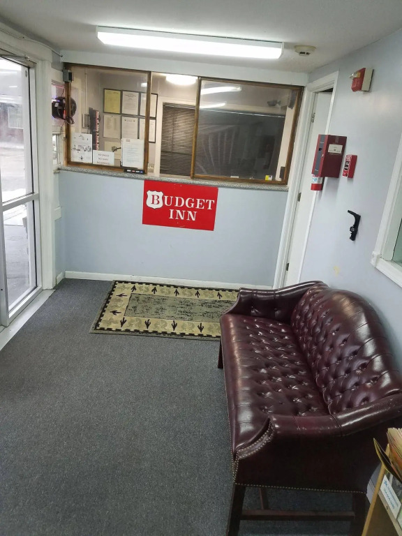 Budget Inn