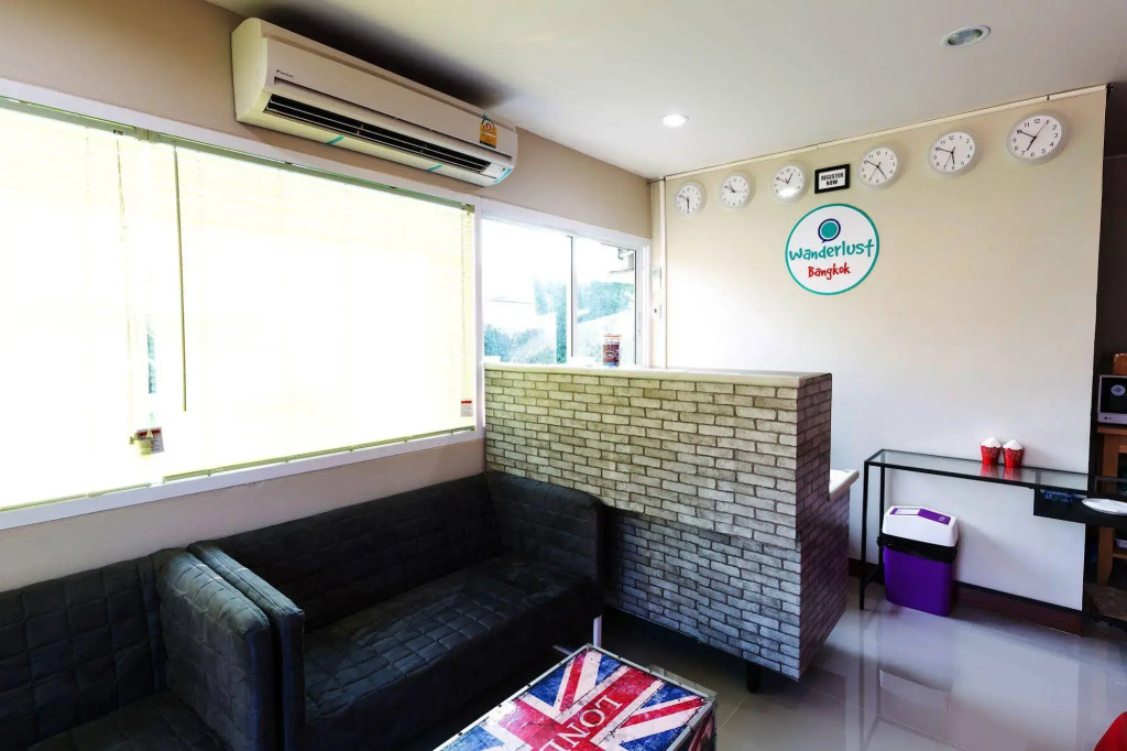 Wanderlust Bangkok Hostel