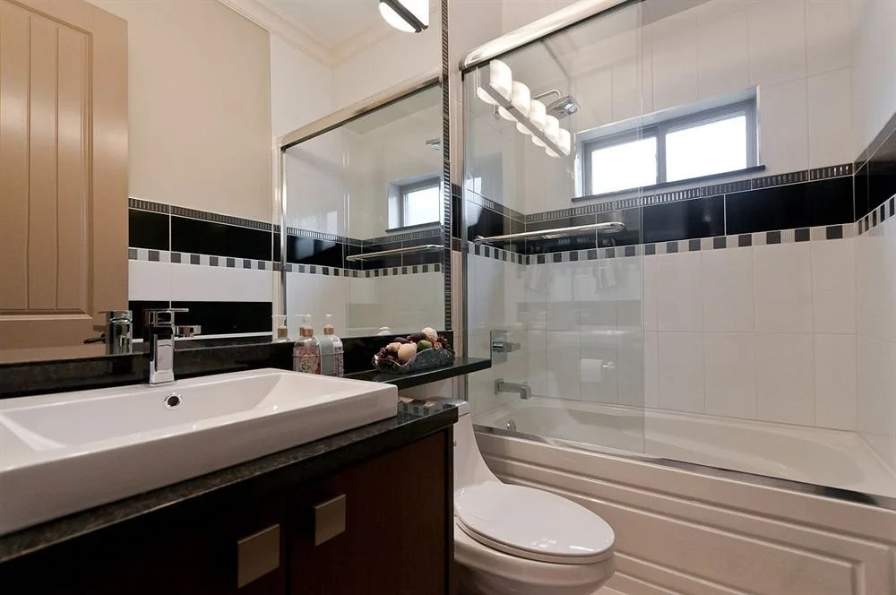 Vancouver Airport Luxury House