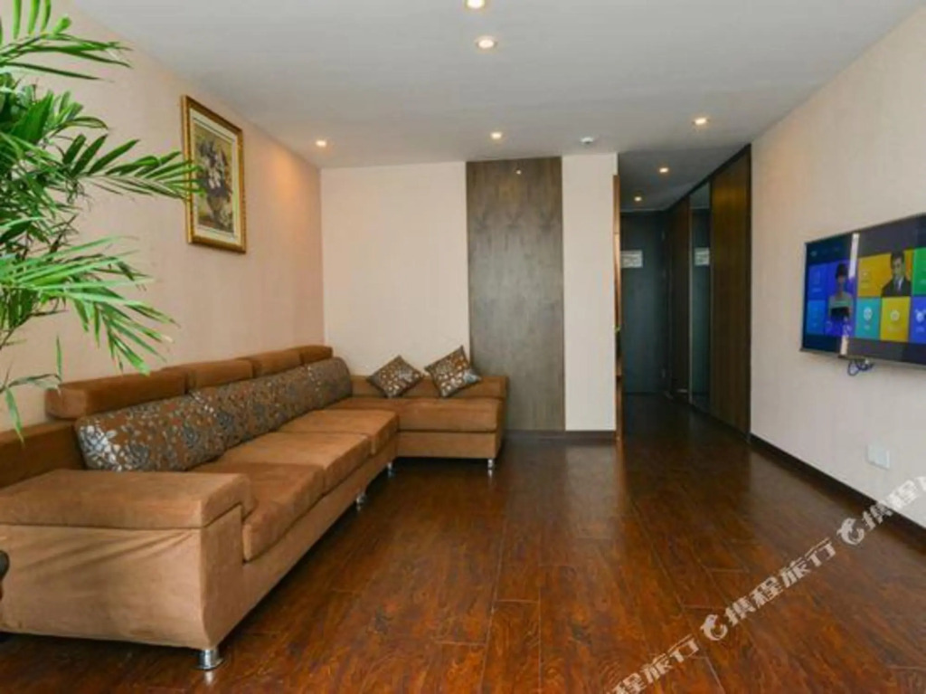 U-FREE Hotel (Jiading Jialuo Road)