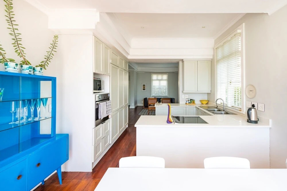 2 Bedroom Home in Fresnaye Cape Town