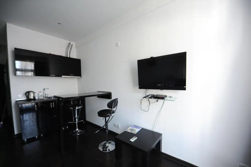 Black-White Rooms