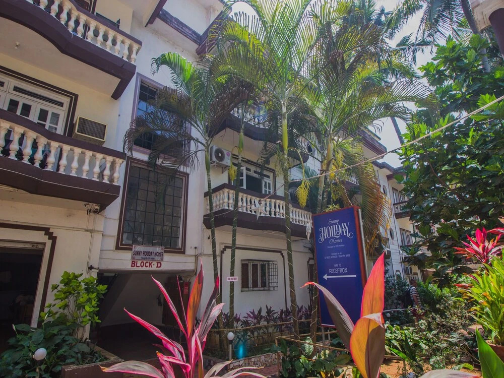 OYO 13016 Home Elegant Studios Calangute