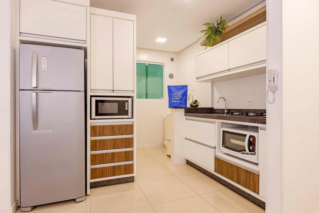 Confortável Apartamento 70m da Praia de Bombinhas